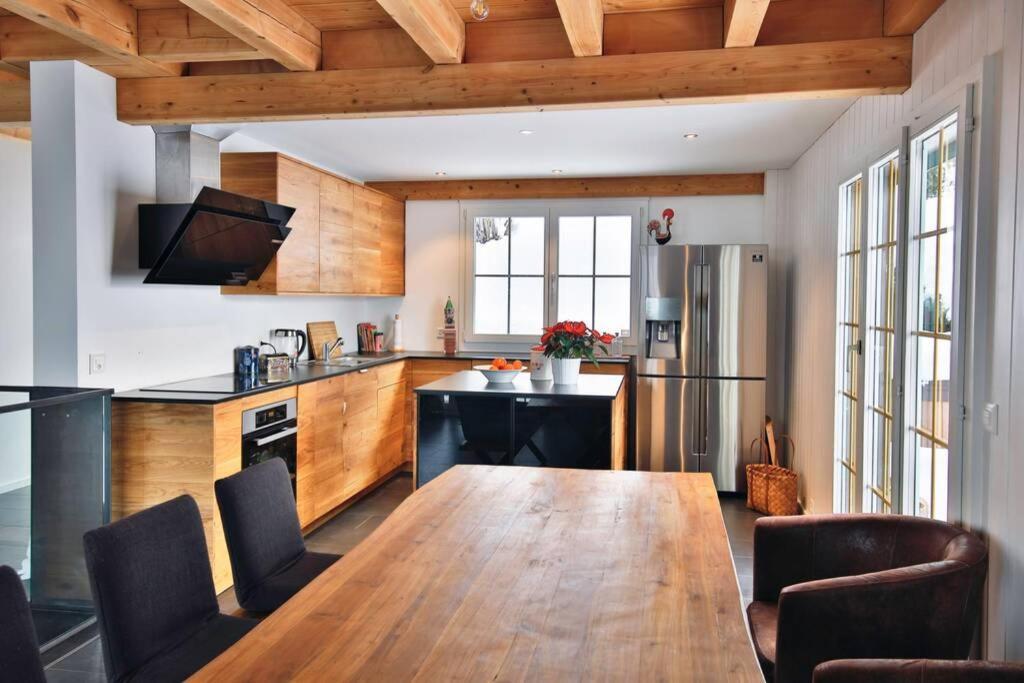 Exklusives Chalet Mit Traumhafter See- Und Bergsicht Seelisberg Exteriér fotografie