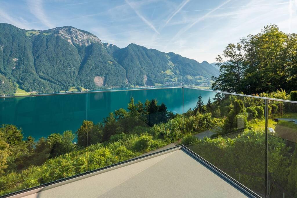 Exklusives Chalet Mit Traumhafter See- Und Bergsicht Seelisberg Exteriér fotografie