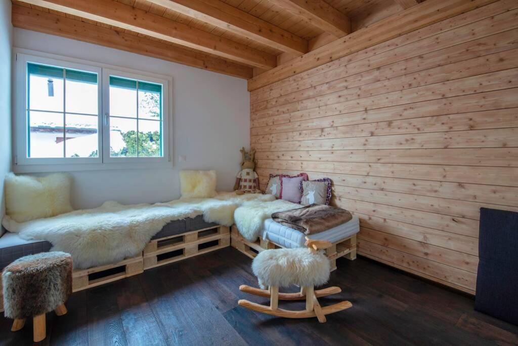 Exklusives Chalet Mit Traumhafter See- Und Bergsicht Seelisberg Exteriér fotografie
